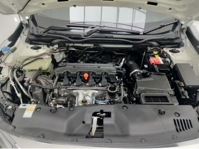 ปี 2018 HONDA CIVIC 1.8 E CC. สี ขาว เกียร์ Auto รูปที่ 12
